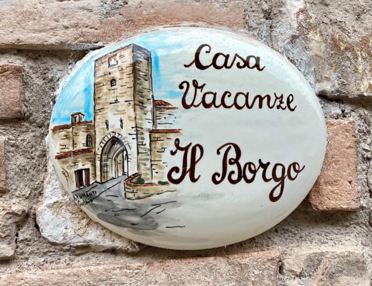 Casa Vacanze Il Borgo Gubbio Buitenkant foto