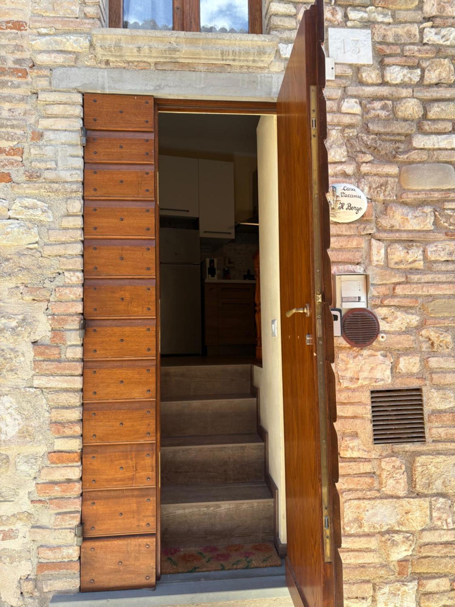 Casa Vacanze Il Borgo Gubbio Buitenkant foto